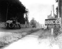 Patton 2nd Armored Division move into Avranches