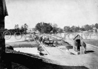 Pontoon bridges over James River