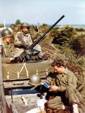 US Soldiers on M4 Half-Track