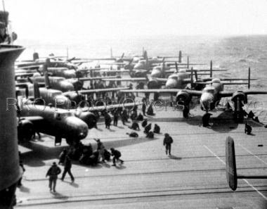 B-25 bomber on the deck, USS Hornet