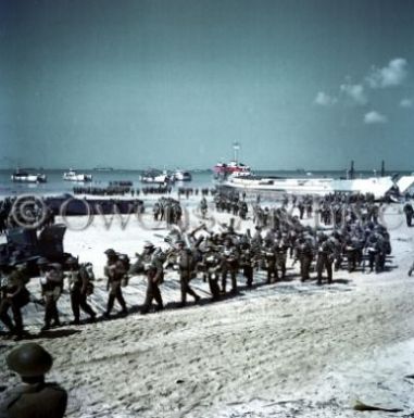 2nd Canadian Infantry Divisionon on Juno beach 