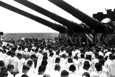 Chaplain holds mass on USS South Dakota