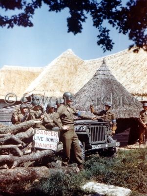 British Officers and American Troops in Training