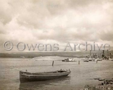 USS Utah and USS Raleigh capsized in harbor 