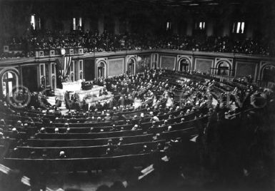 President Wilson reading the Armistice